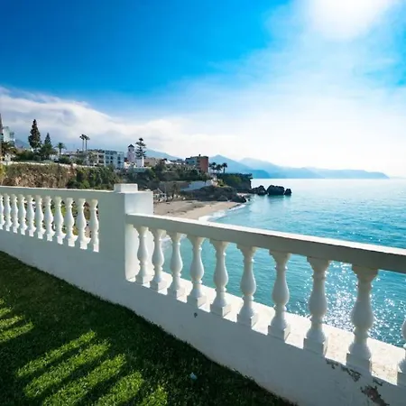 Apartamento Palmeras 9 Menyber Nerja