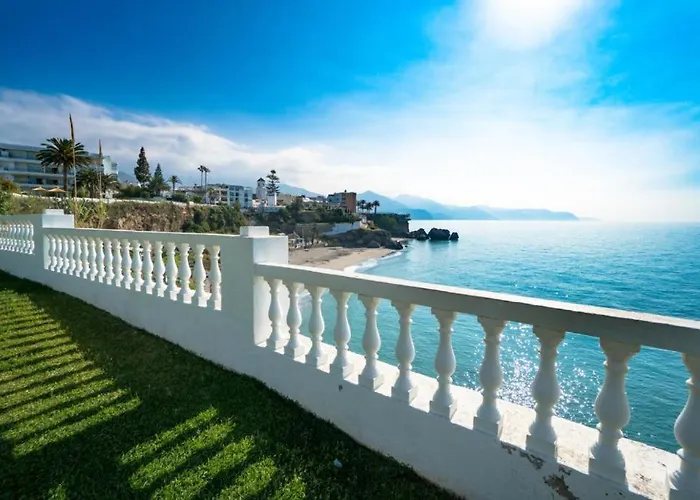 Apartamento Palmeras 9 Menyber Nerja